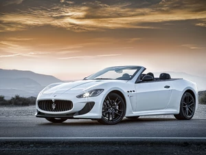 Way, maserati, Gran Cabrio