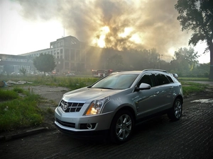Cadillac SRX, commercial