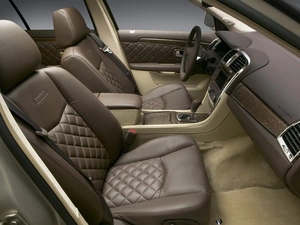 Cadillac SRX, interior
