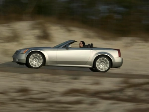 Cadillac XLR