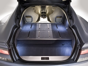 Aston Martin Rapide, Carrier