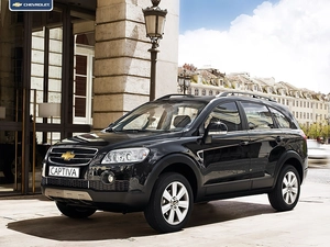 Chevrolet Captiva Black