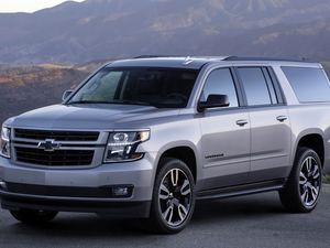 Chevrolet Suburban, Front