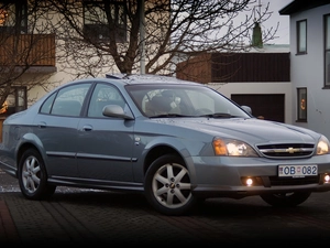 Chevrolet Evanda, Sunroof