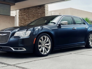 Chrysler 300C, Platinum