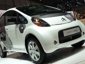 Halogens, Citroen C-Zero, headlights