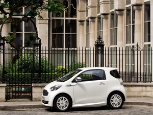 motor car, Aston Martin Cygnet, city