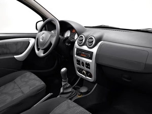 Dacia Sandero, driver