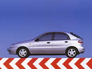 Daewoo Lanos, Hatchback