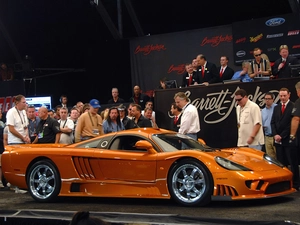 debut, Saleen S7