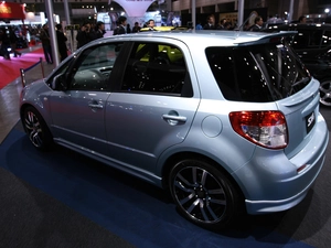 debut, Suzuki SX4