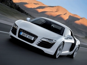 driving, daily, light, Do, Audi R8