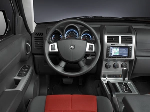 Dodge Nitro, Navigation