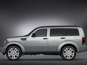 LEFT, Dodge Nitro, bar, HAND