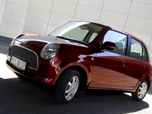 Metalic, Daihatsu Trevis, dope