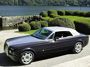 Rolls-Royce Phantom Drophead