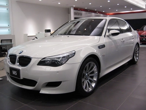 White, E60, saloon, BMW 5
