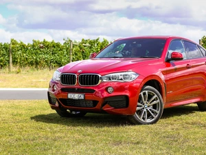 Red, BMW X6, f16