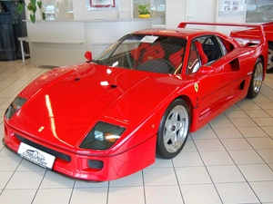 sale, Ferrari F 40, an