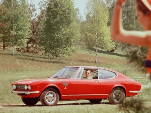 Fiat Dino, commercial
