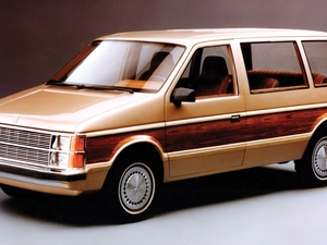 version, Dodge Caravan, first