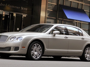 side, Bentley Continental Flying Spur, Front