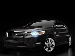 Ford Taurus, 2010