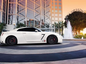 Nissan, high-rise, fountain, GTR