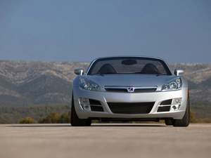 Front, Saturn Sky