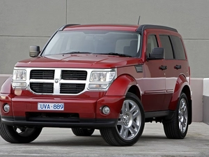 Front, Dodge Nitro, Glass