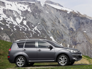 Mountains, graphite, Citroen C-Crosser
