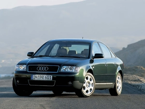 Green, Audi A6