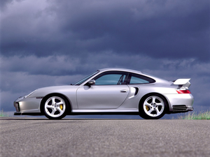 GT2, Sport