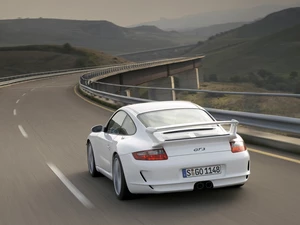 White, flyover, Porsche GT3