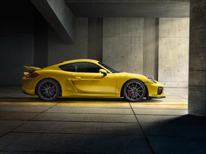 Yellow, Porsche Cayman GT4