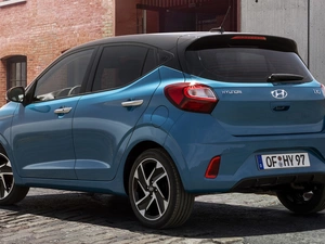 Hyundai i10, Back