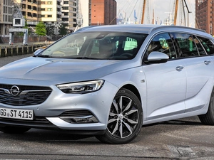 Opel Insignia Sports Tourer, Front