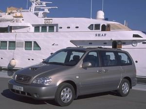 Kia Carnival, Ship