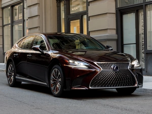 Lexus LS 500h