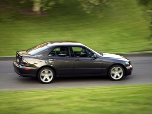 Lexus Series LS