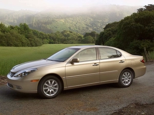 Lexus ES Series