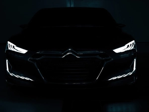 Daily, Citroen Metropolis, light