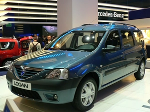 MCV, premiere, Dacia Logan