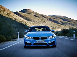 BMW M3, on the way