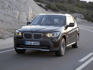 Front, BMW X1, makeweight