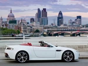 Aston Martin, Vantage, Town, V12