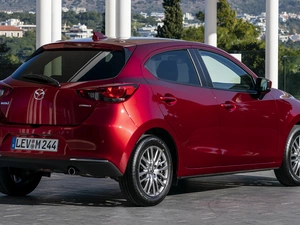 Mazda 2, 2020