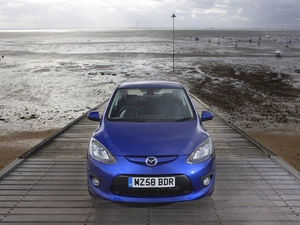 Mazda 2, Beaches