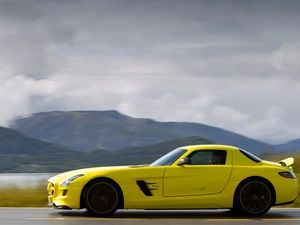 Mercedes SLS AMG E-Cell