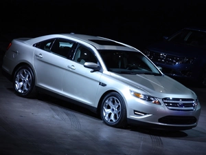 Ford Taurus, silver, Metalic